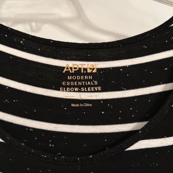 Cute Striped Top 😍 - Picture 7 of 13